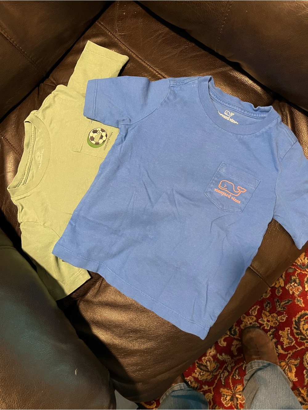 2 Vineyard Vines Boys Short Sleeve Pocket Tees in Blue and Green size 2T